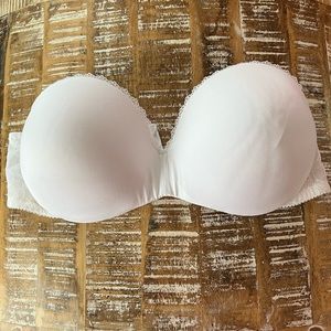 NWOT- Strapless Underwire White Bra